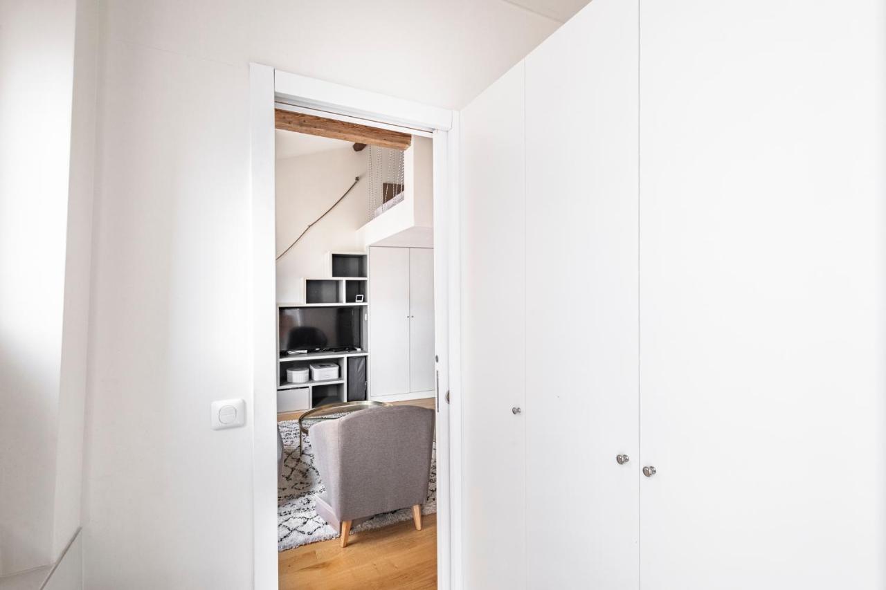 Tourville - Tres Beau Studio - Bail Mobilite Paris Bagian luar foto
